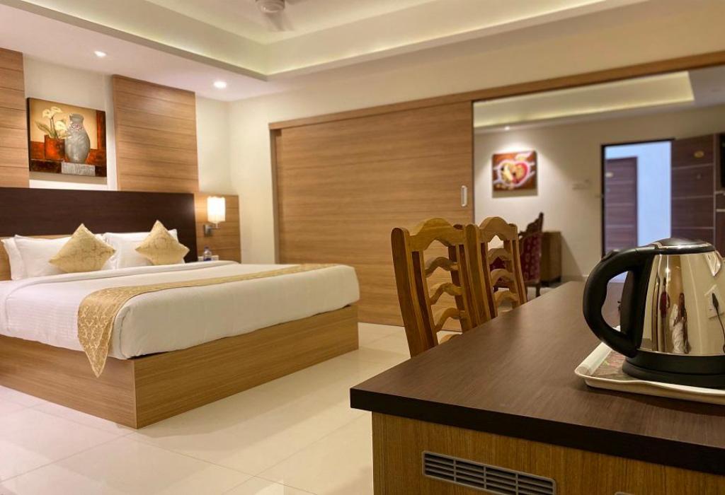 Hotels and Accommodations near Thiruvananthapuram Airport